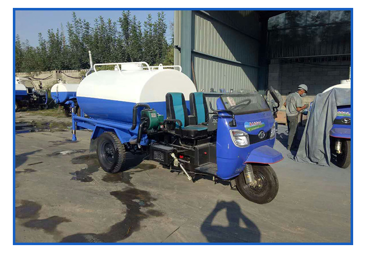 供應(yīng)山東霧炮灑水車10噸灑水車東風(fēng)天錦灑水車 灑水車價格