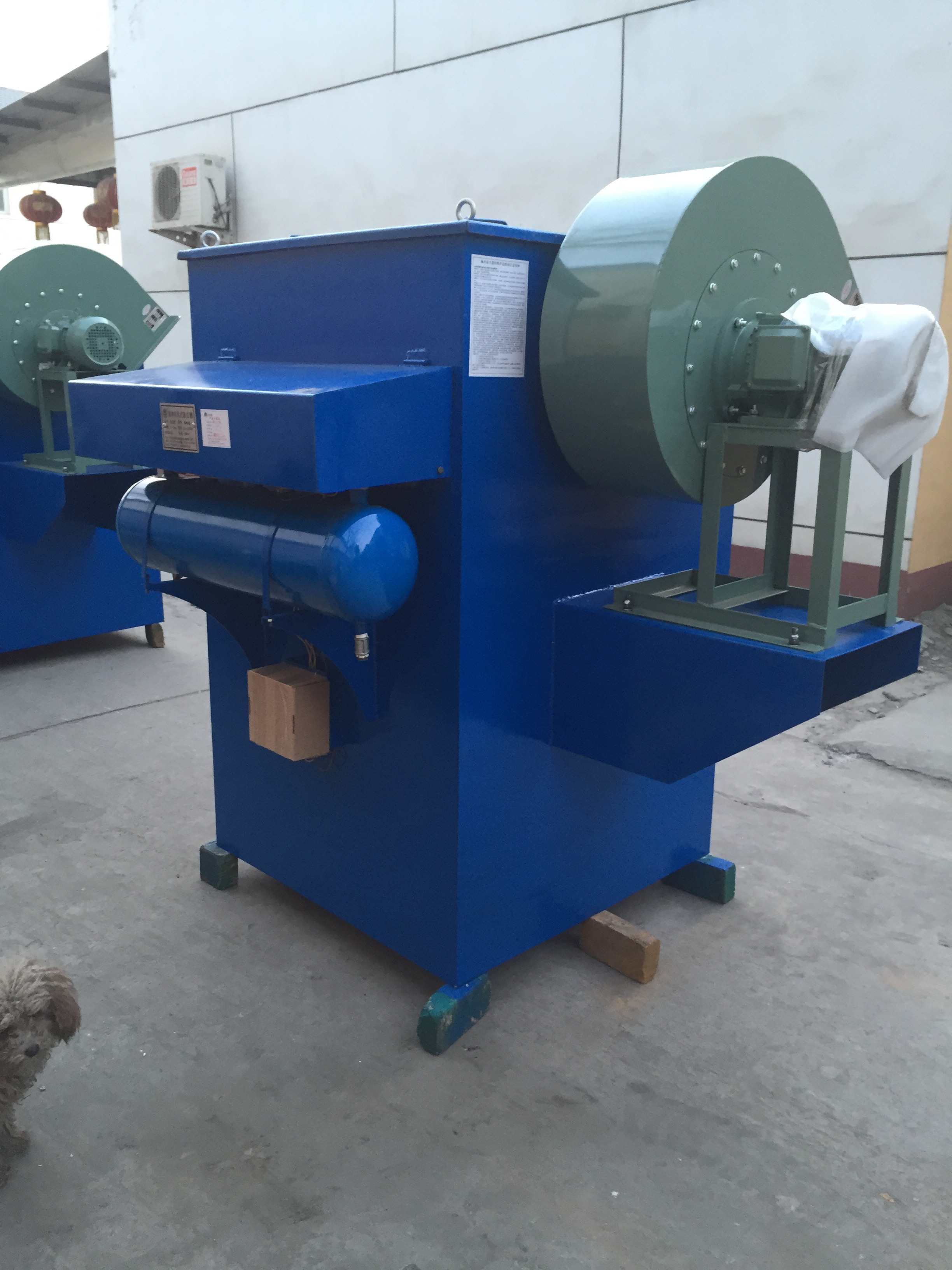 粉倉袋式 除塵器  粉倉袋式除塵器廠家 河北濾袋除塵器供應(yīng)商