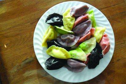 在優(yōu)雅的德春禧主題餐廳 吃最有情懷的美食