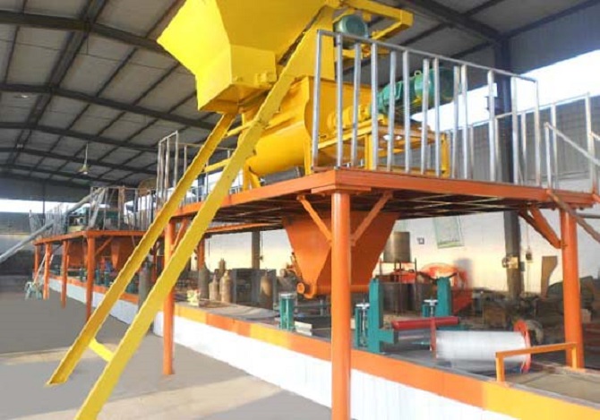 勻質(zhì)防火裝飾板設(shè)備 勻質(zhì)板設(shè)備