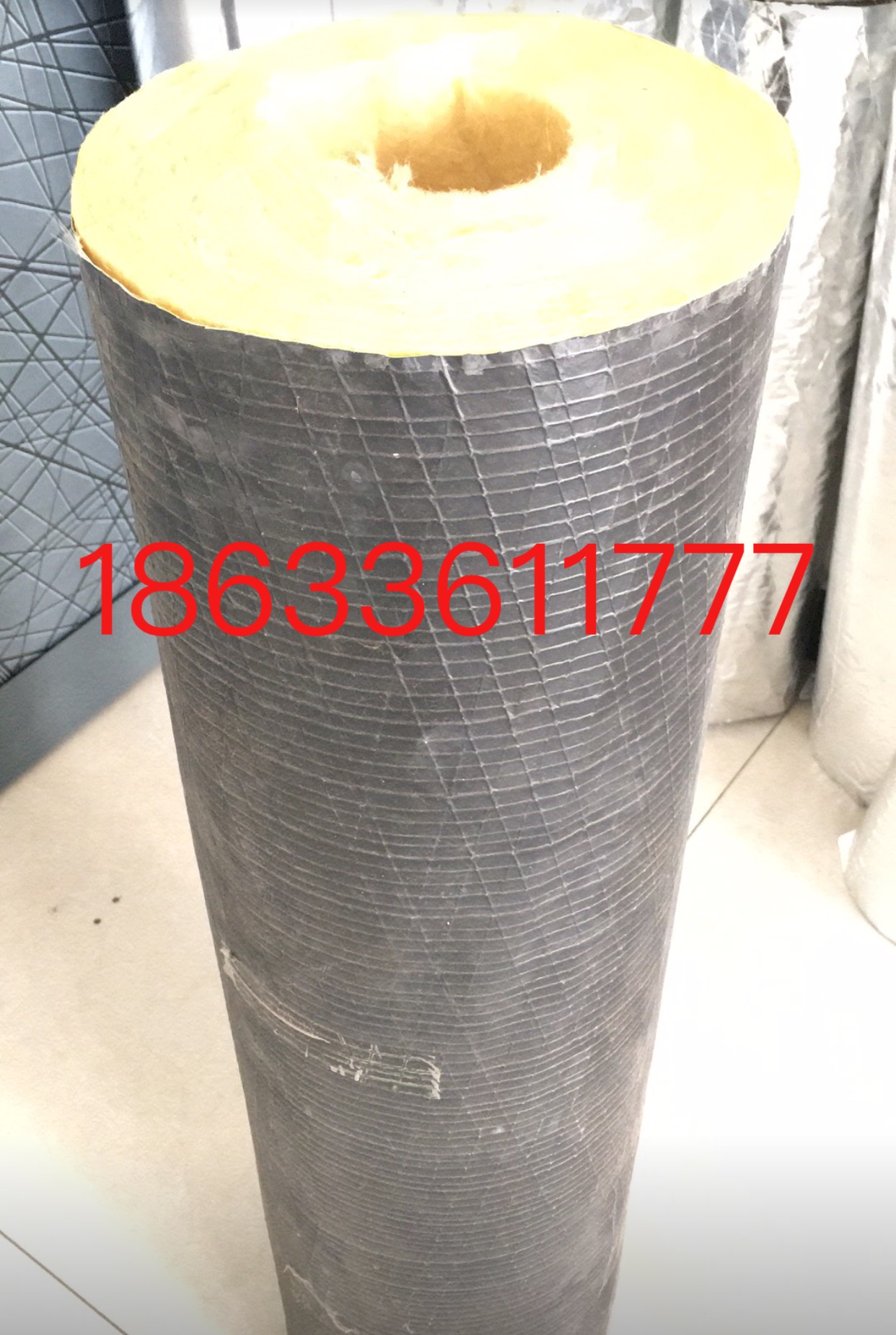 定尺生產(chǎn)龍口市抽真空鋁箔貼面玻璃棉卷氈 出口10mm玻璃棉 萊陽(yáng)