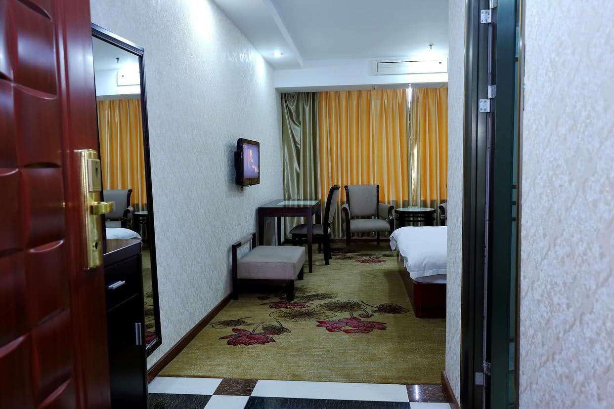 白云區(qū)酒店 白云區(qū)鐘點房 白云區(qū)附近*惠酒店 白云區(qū)附近酒店