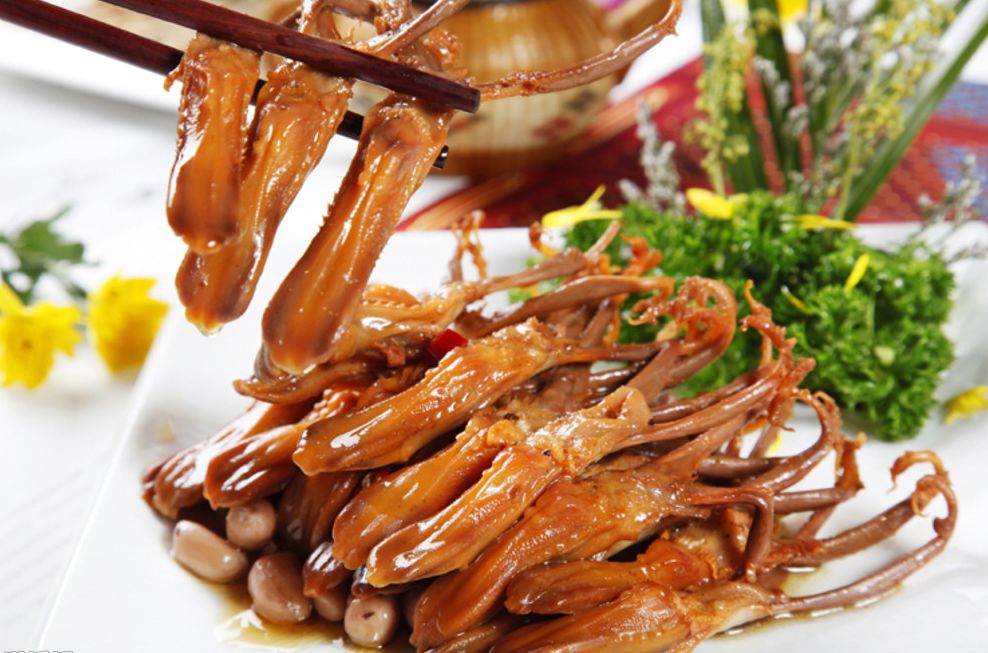 絕味鴨脖武漢九九的制作方法！各種鴨貨的制作技術(shù)到那里學(xué)習(xí)，明達富強*的！