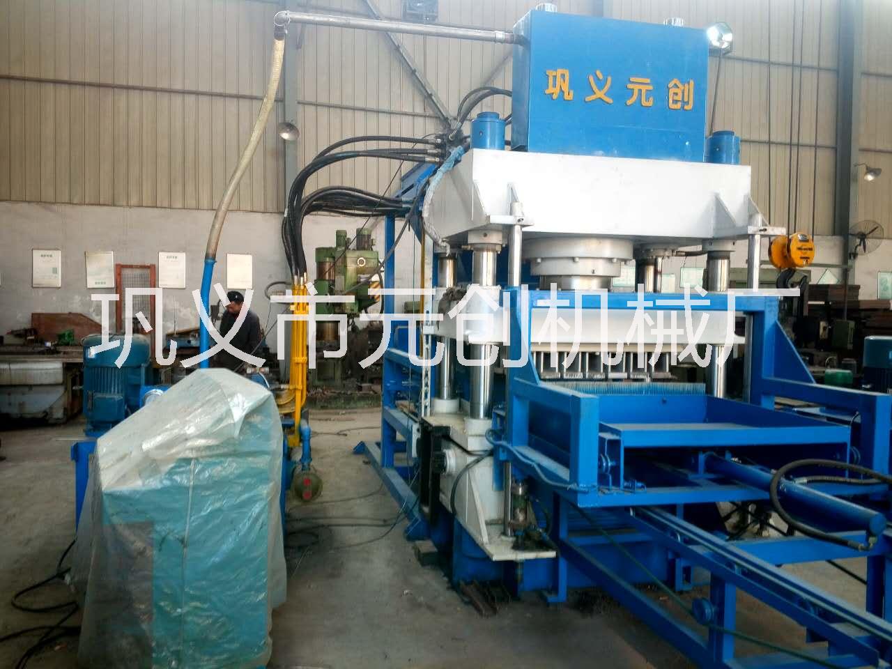 靜壓透水磚機(jī)