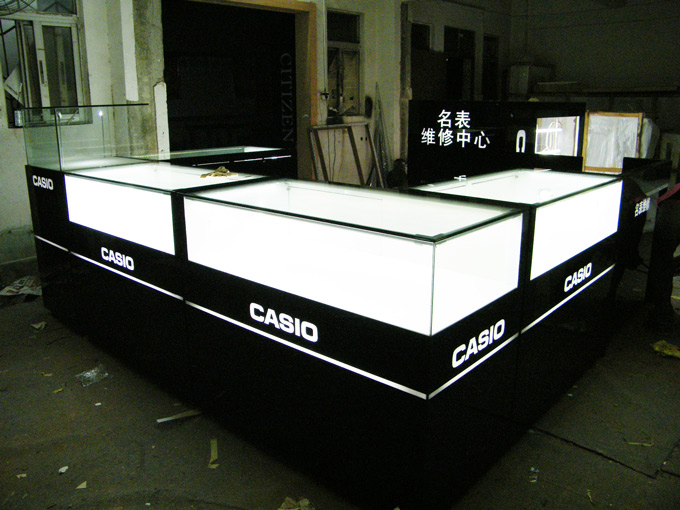 手表柜生產(chǎn)廠家、供應(yīng)手表柜廠家直銷、手表柜供應(yīng)商