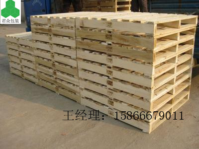 菏澤木托盤生產(chǎn)廠家 菏澤木托盤生產(chǎn)廠家 君眾包裝