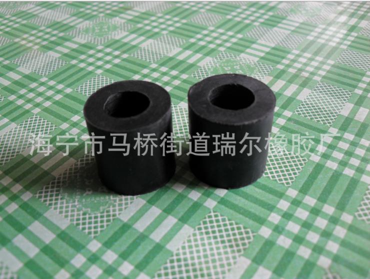 橡膠圓柱體密封圈橡膠柱廠家橡膠密封圈 價(jià)格