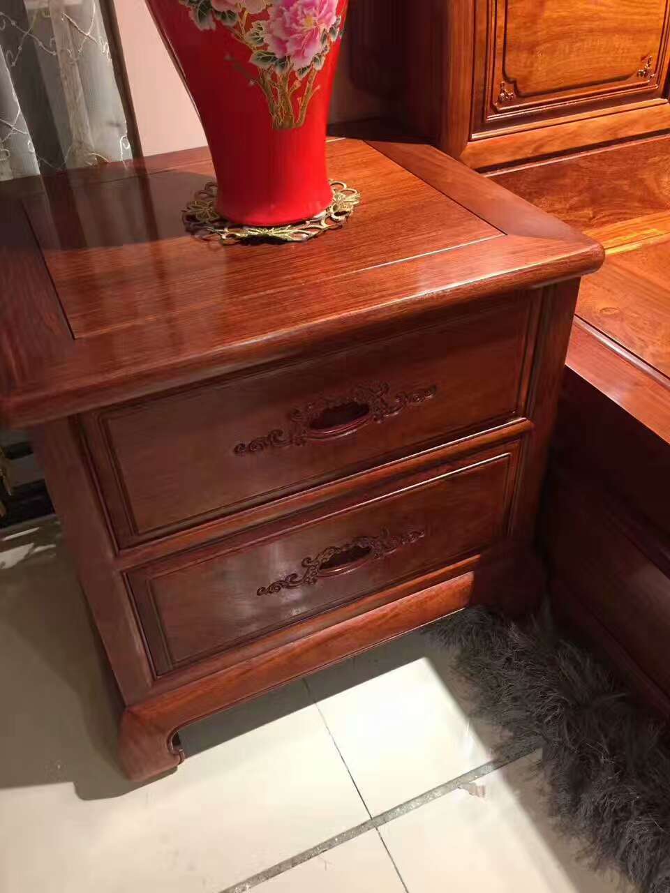 緬花大床