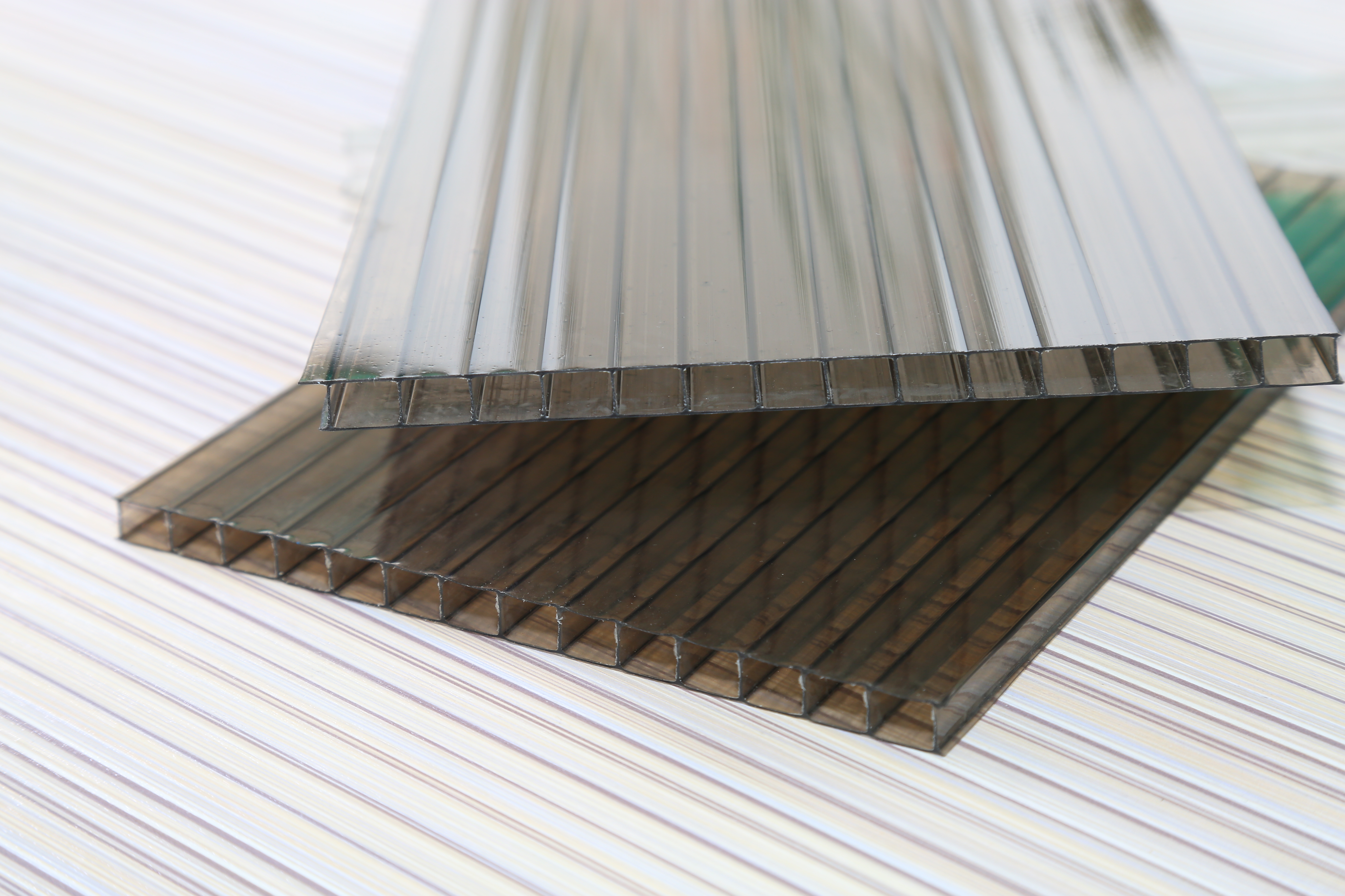 防霧滴溫室陽光板