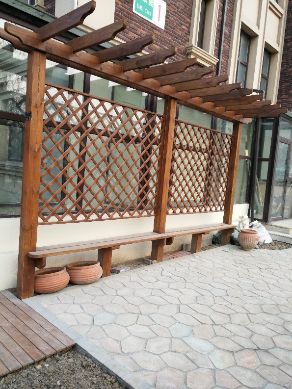 天津防腐木花架廠家 炭化木 防腐木葡萄架 防腐木地板 防腐木圍欄