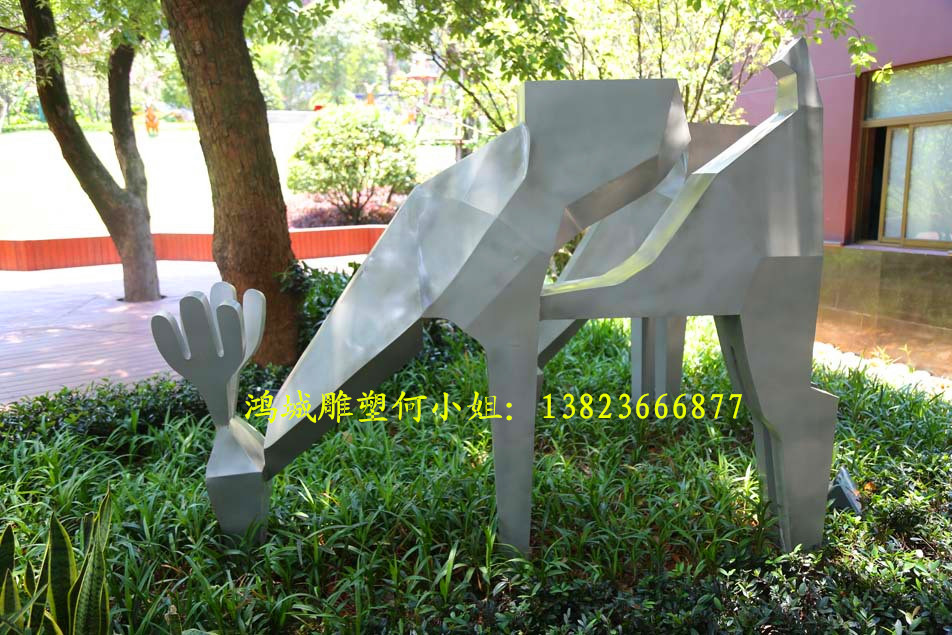 幾何多切面玻璃鋼抽象鹿雕塑