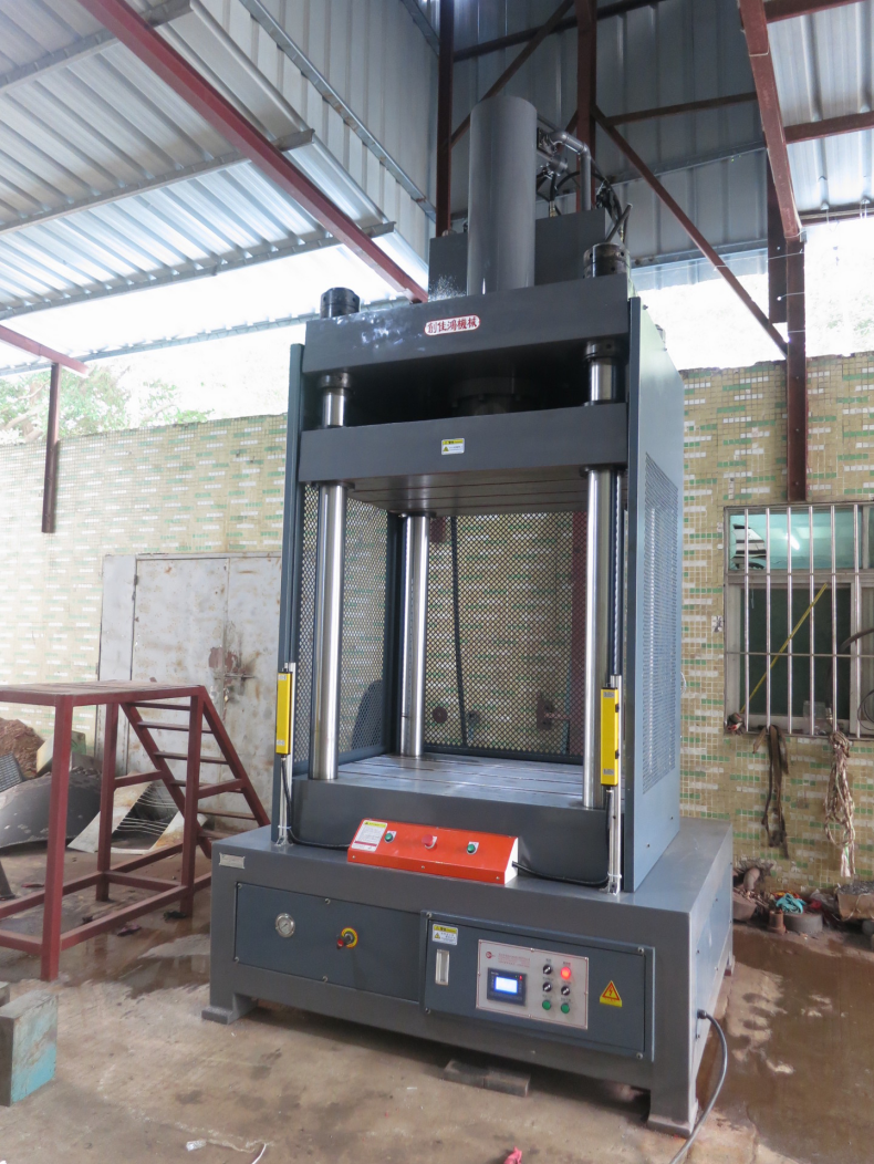 【廠家直銷】Y32-160四柱雙動液壓機(jī).油壓機(jī)。拉伸機(jī)。鍛壓機(jī)。快速缸液壓機(jī)