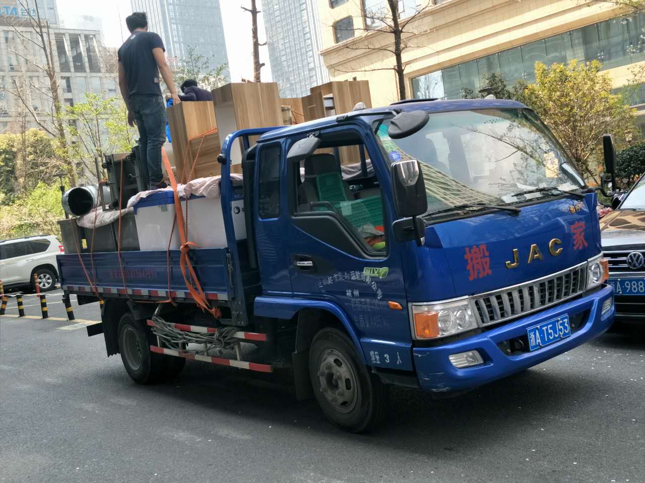 杭州搬家公司 杭州搬家公司哪家便宜 杭州專業(yè)搬家公司 濱江區(qū)專業(yè)搬家公司