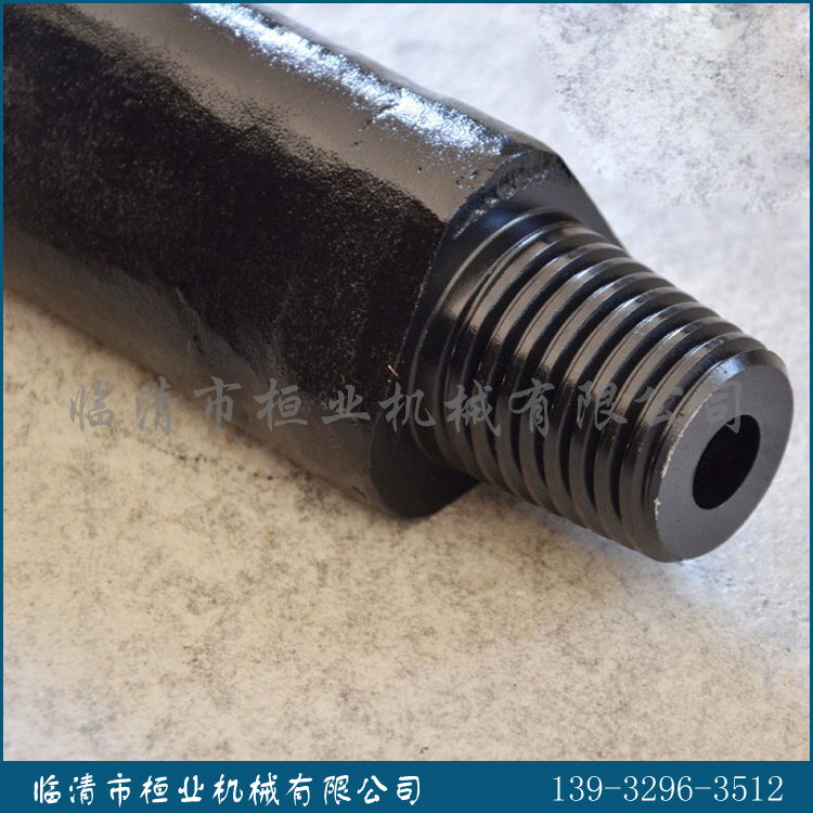 Φ73三棱鉆桿_Φ73三棱鉆桿價(jià)格_供應(yīng)Φ73三棱鉆桿