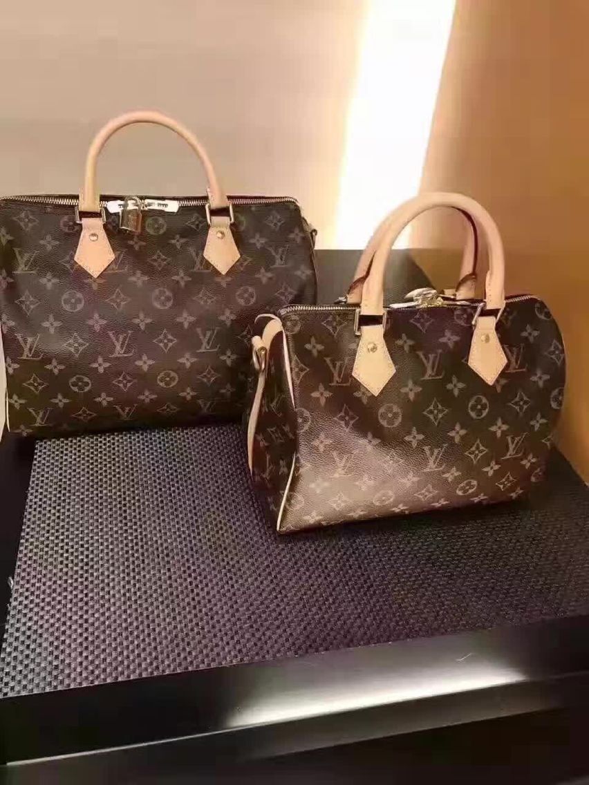 廣州除了白云皮具城一樓二樓的檔口，哪里還有*的LV 手提包