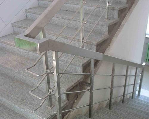 白鋼扶手-大連焊鉚