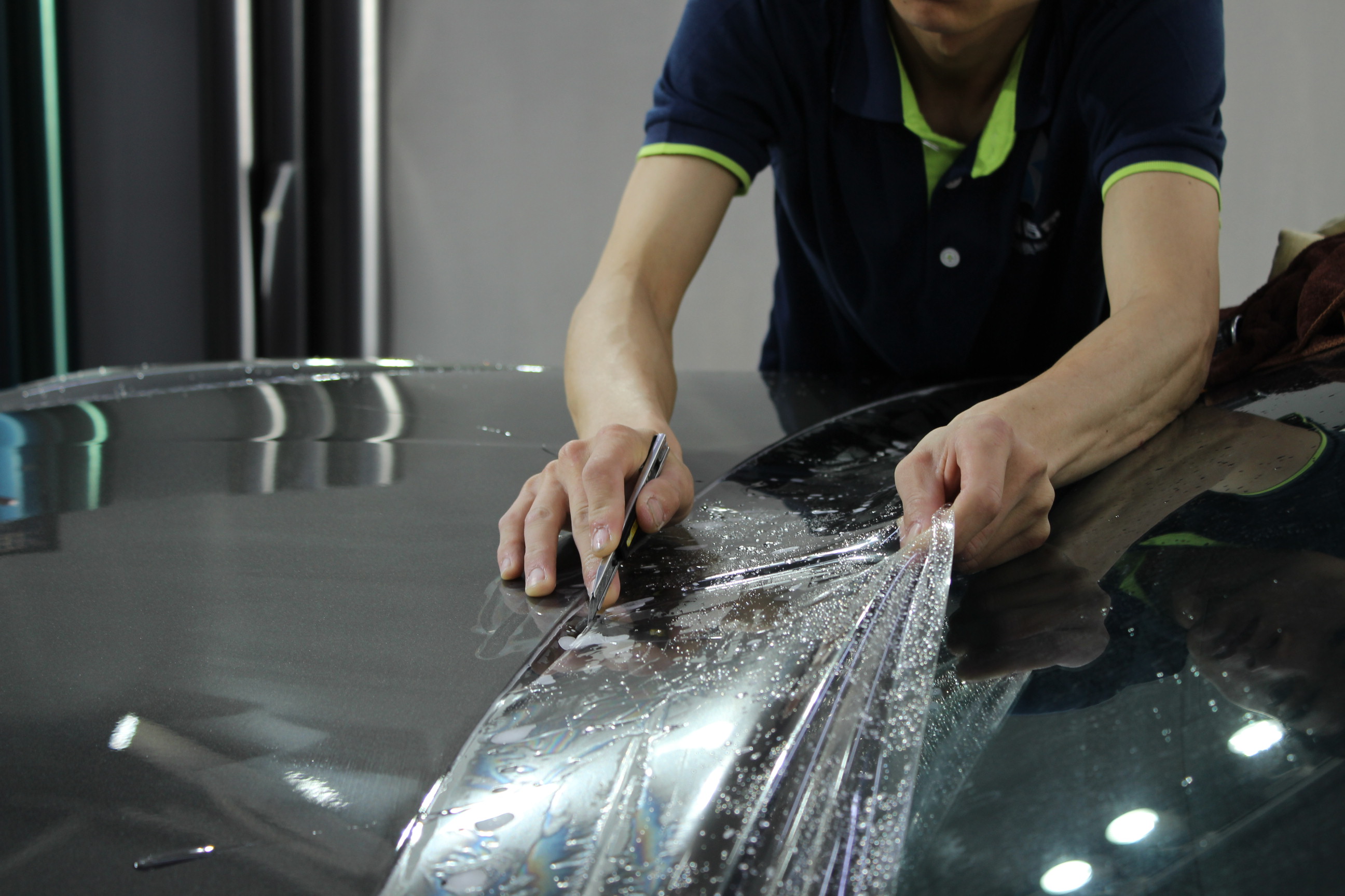 成都透明膜，隱形車衣 成都隱形車衣貼膜店 成都本地隱形車衣貼膜店