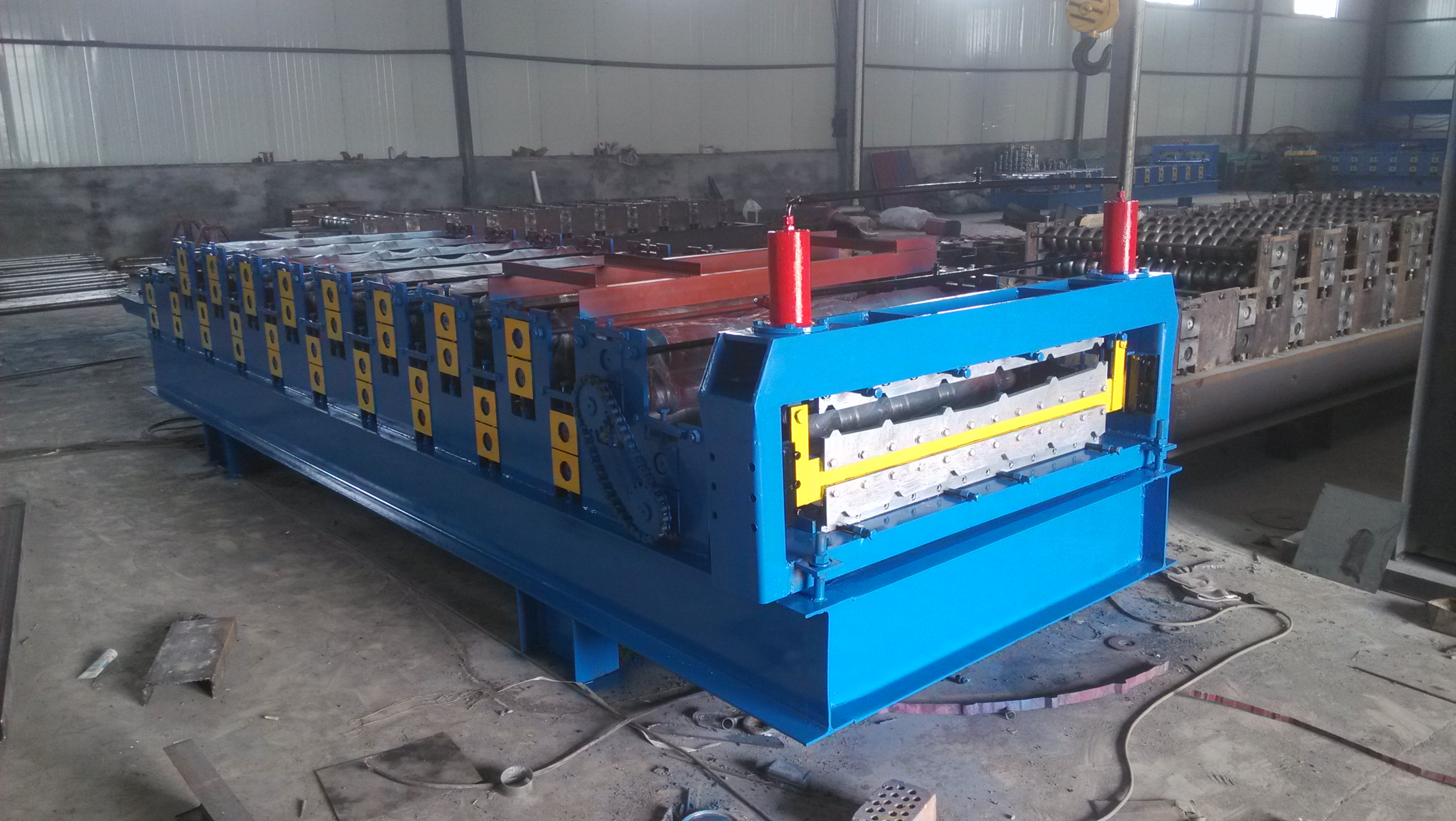 828/840型雙層壓瓦機