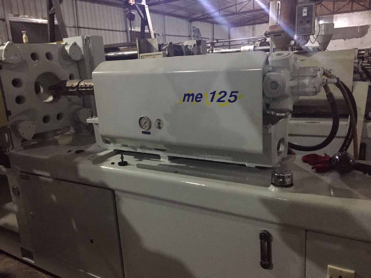 寶源注塑機(jī)me125、深圳二手注塑機(jī)、二手注塑機(jī)批發(fā)轉(zhuǎn)讓出售