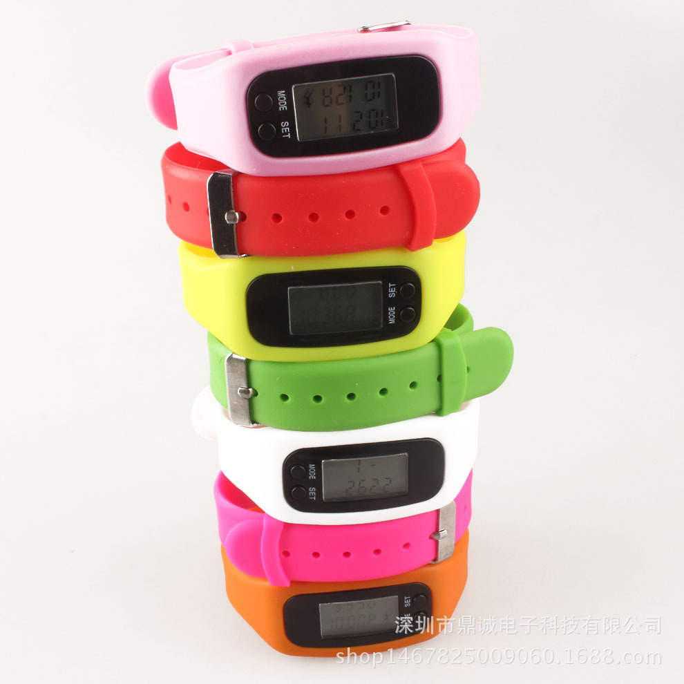 3D計步器手表 運(yùn)動手表 硅膠手表手環(huán) 智能感應(yīng)計步器 3D顯示 3D計步器，硅膠手表