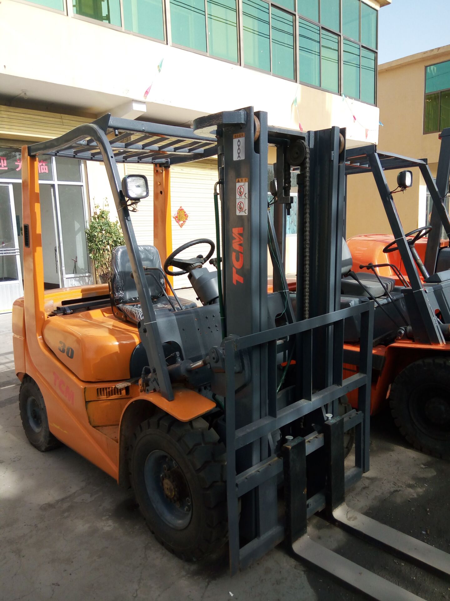 吉鑫祥3噸叉車 合力3噸 TCM2.5噸叉車