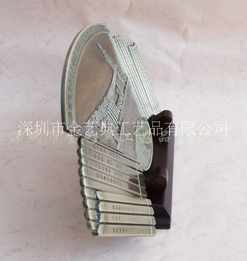 校慶紀(jì)念品 金屬擺件定制