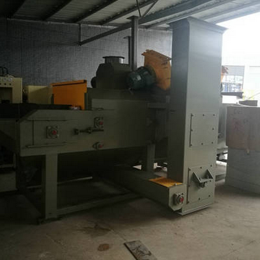 廠家直銷廣東深圳四拋頭通過式拋丸機 鋁村門窗邊框噴砂處理機