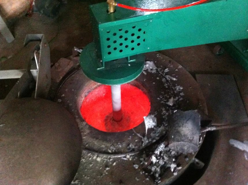 環(huán)保 節(jié)能蓄熱式鋁合金熔連爐  熔鋁爐 坩堝式熔煉爐