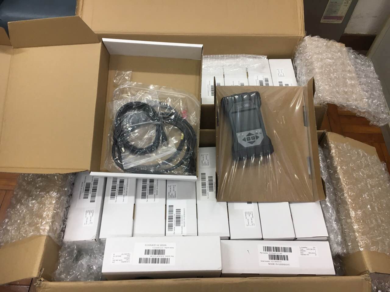 路虎捷豹原廠檢測(cè)儀SDD編程電腦路虎VCI JIR診斷儀