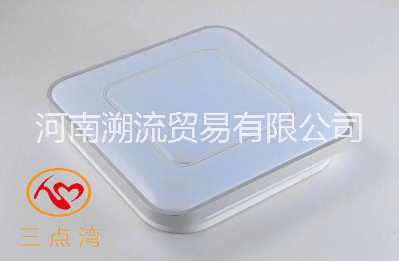 家庭裝修用LED吸頂燈哪個(gè)廠家的品牌好