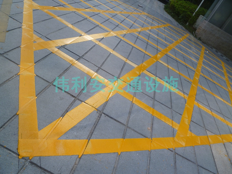 專業(yè)通道劃線 高速路劃線 交通安全道路熱熔劃線