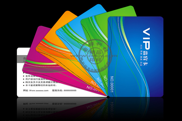 適于商場印積分卡的小型標簽印刷機