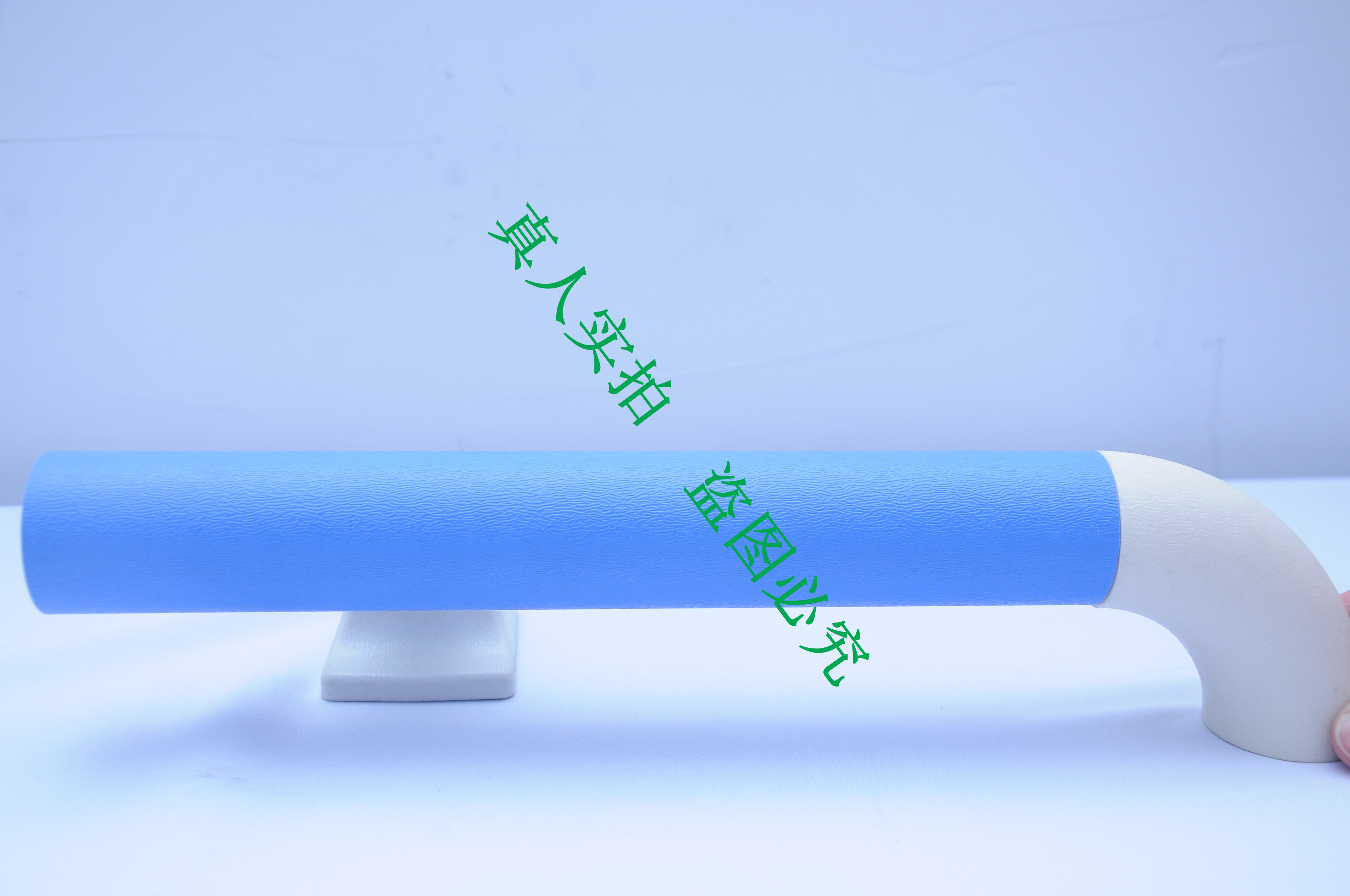 凱茂防撞38mm圓扶手*走廊幫助患者老人步行的扶手  凱茂走廊醫(yī)用38mm圓防撞扶手