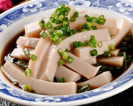 電動(dòng)碗團(tuán)機(jī) 扒糕機(jī) 攪團(tuán)機(jī) 涼粉機(jī) 碗禿機(jī) 酸漿馇條機(jī)
