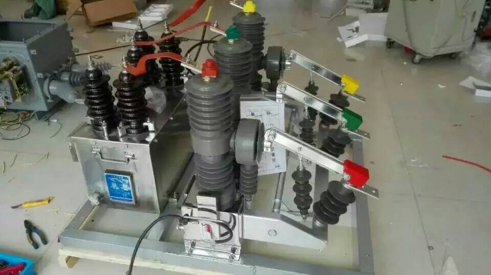 智能高壓真空斷路器系列.成都zw32-12F戶外高壓斷路器現(xiàn)貨