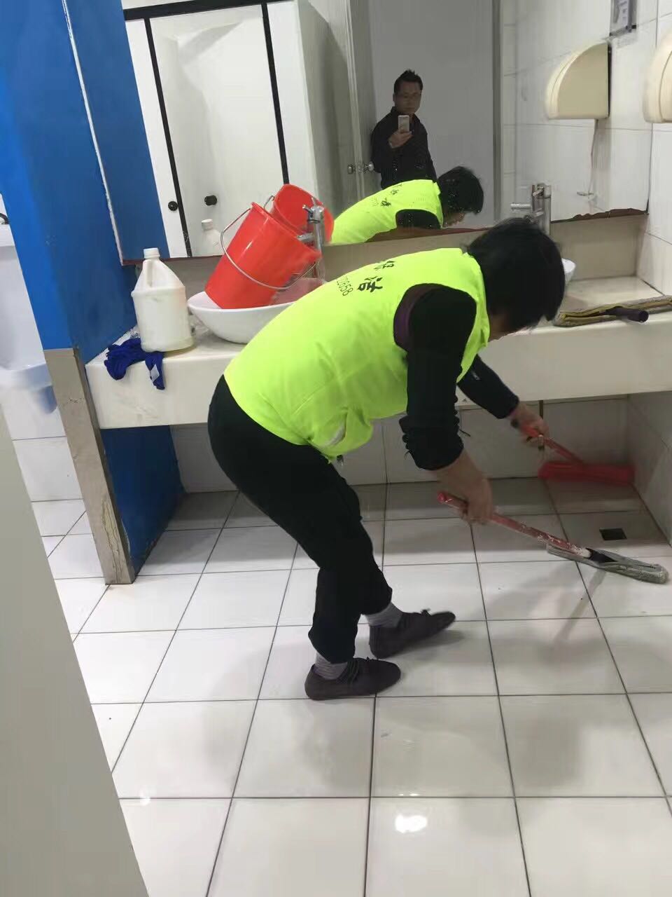 惠州保潔清潔服務(wù)中心 保潔清潔聯(lián)系方式 惠城保潔清潔效果