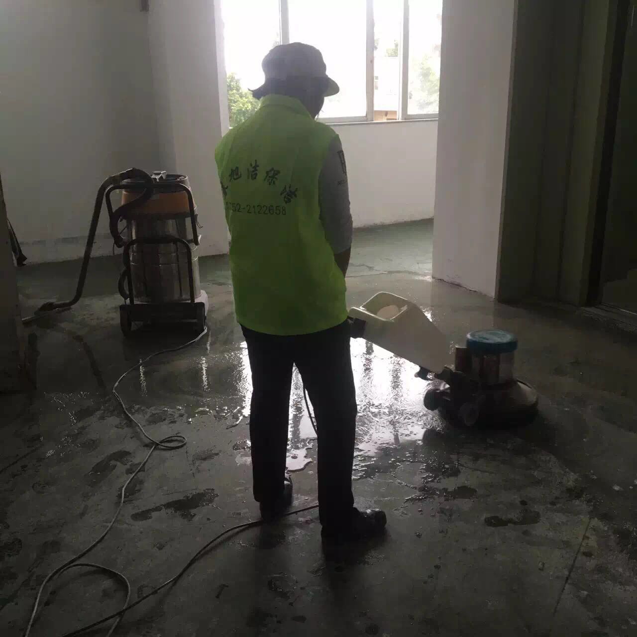 惠城地面清洗公司哪家好 惠城地面清洗公司哪家專業(yè) 惠城地面清洗公司報價 惠城地面清洗公司聯(lián)系方式 惠城地面清洗公司哪家