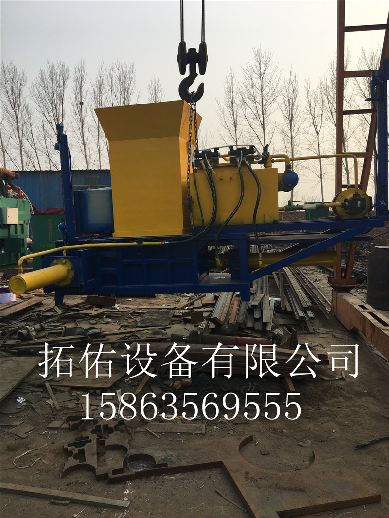 青貯秸稈打捆機(jī)廠家，臥式秸稈打捆機(jī)供應(yīng)，秸稈打捆機(jī)價(jià)錢，青貯秸稈