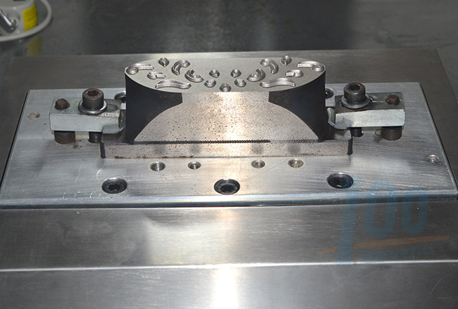 東莞自動型超聲波壓花機皮革壓花機價格 大型超聲波壓花機