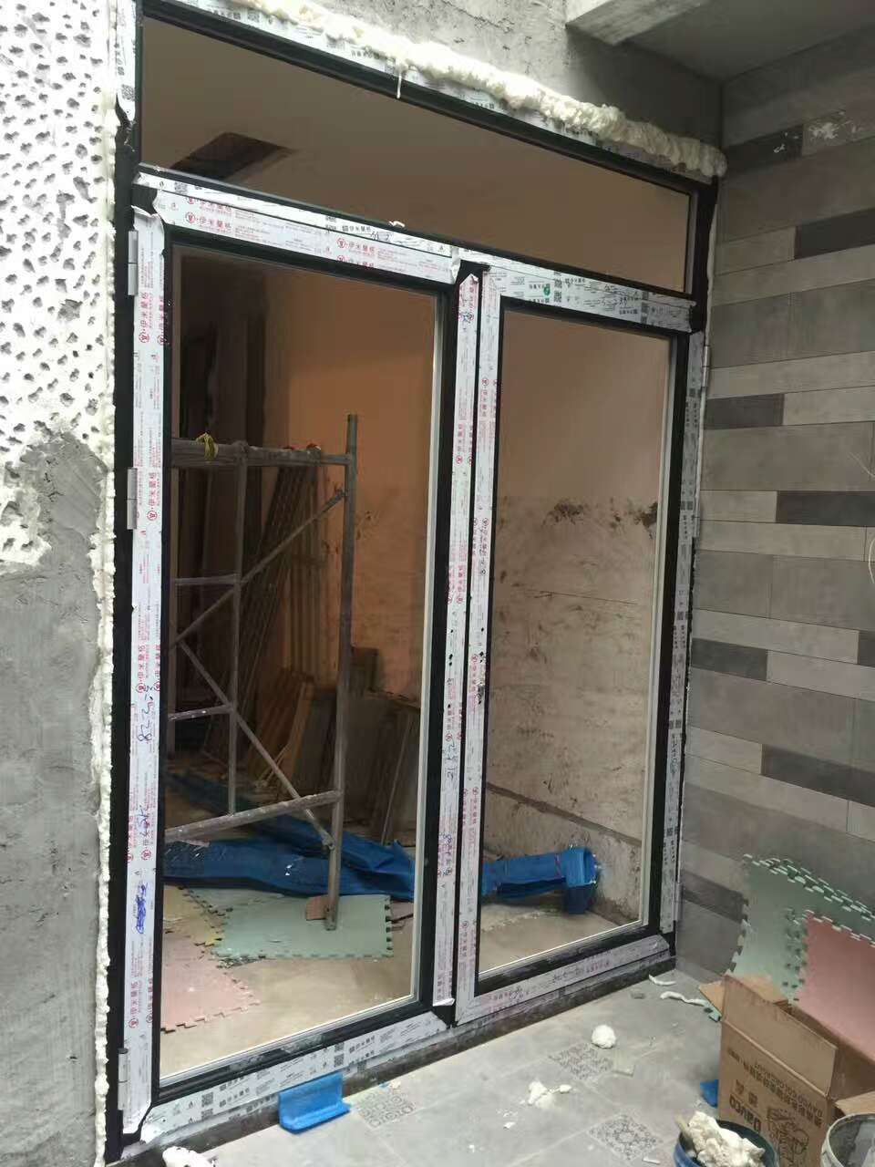 廠家直營斷橋鋁門窗  推拉門窗  封陽臺