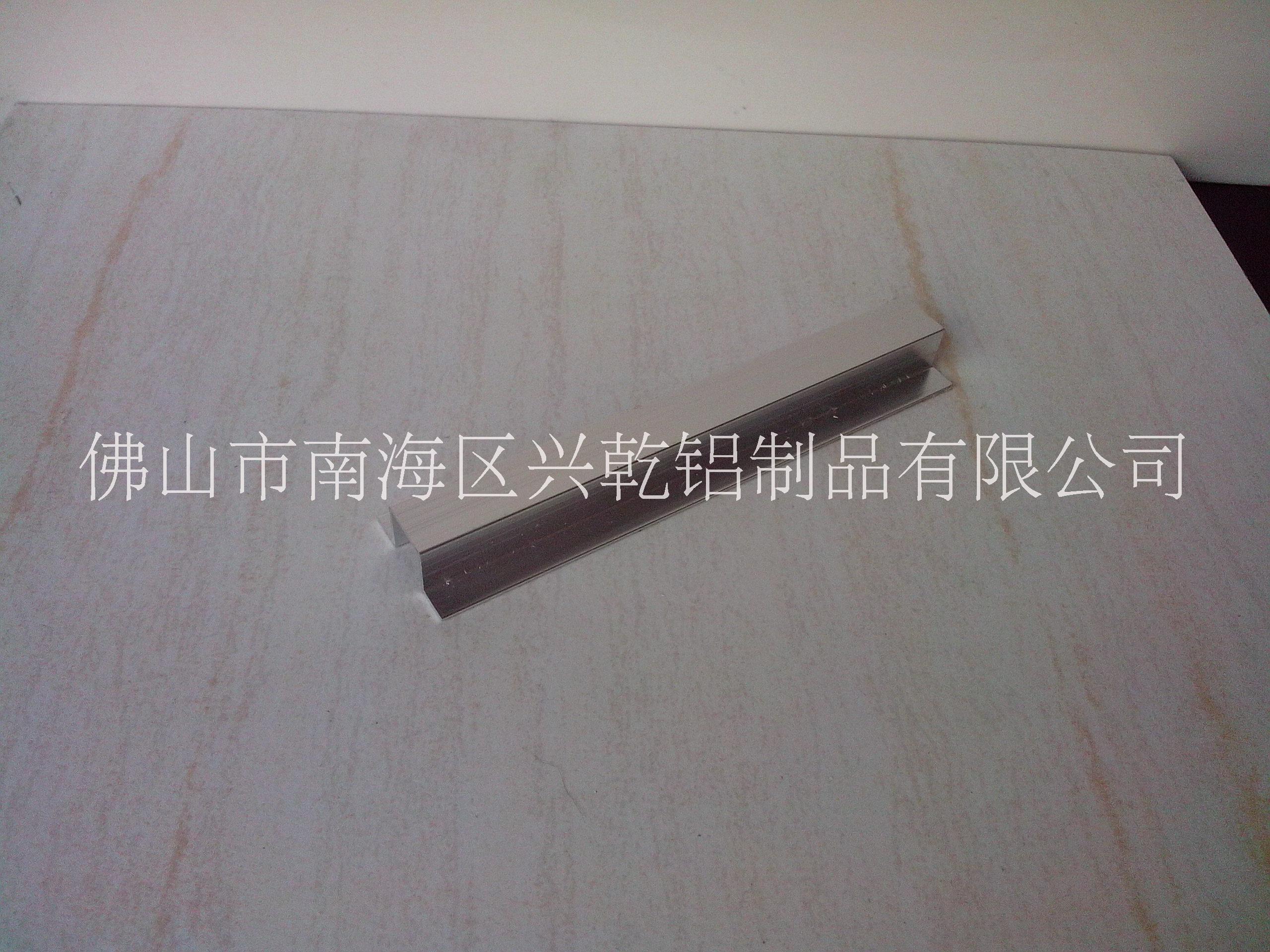 批發(fā)山東省凸型瓷磚腰線 供應(yīng)廠家 佛山興乾鋁材U型墻腰線