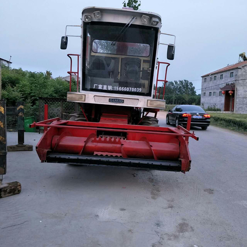 廠家供應履帶式玉米秸稈青儲機大型新款自走式青儲機價格及報價