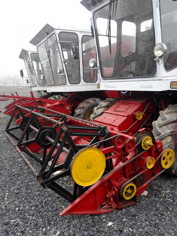 哪里有全自動自走式 玉米秸稈青黃儲機秸稈青儲機價格及報價