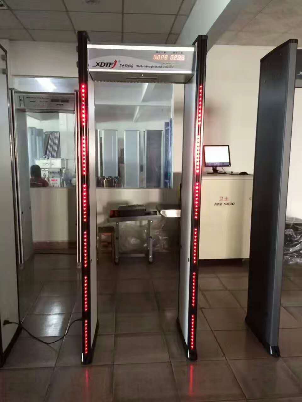 貴陽(yáng)磁扣報(bào)警系統(tǒng)@服裝店防盜扣@超市報(bào)警門@衣服報(bào)警磁扣