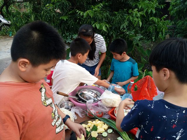 佛山夏令營培訓(xùn)機構(gòu)—佛山夏令營哪里好—佛山軍事夏令營