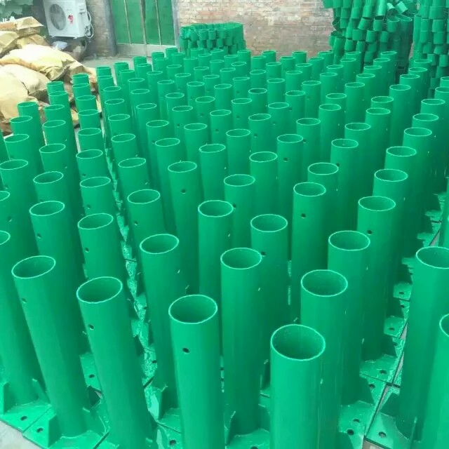 鍍鋅噴塑護(hù)欄板報(bào)價(jià) 山西公路護(hù)欄板 江蘇護(hù)欄廠家 冠縣護(hù)欄板廠家