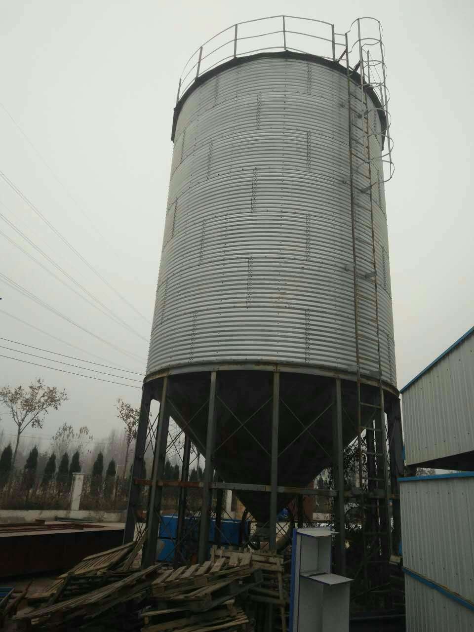 山東儲(chǔ)糧罐鋼板倉(cāng)面粉倉(cāng)廠家糧倉(cāng)支持定制