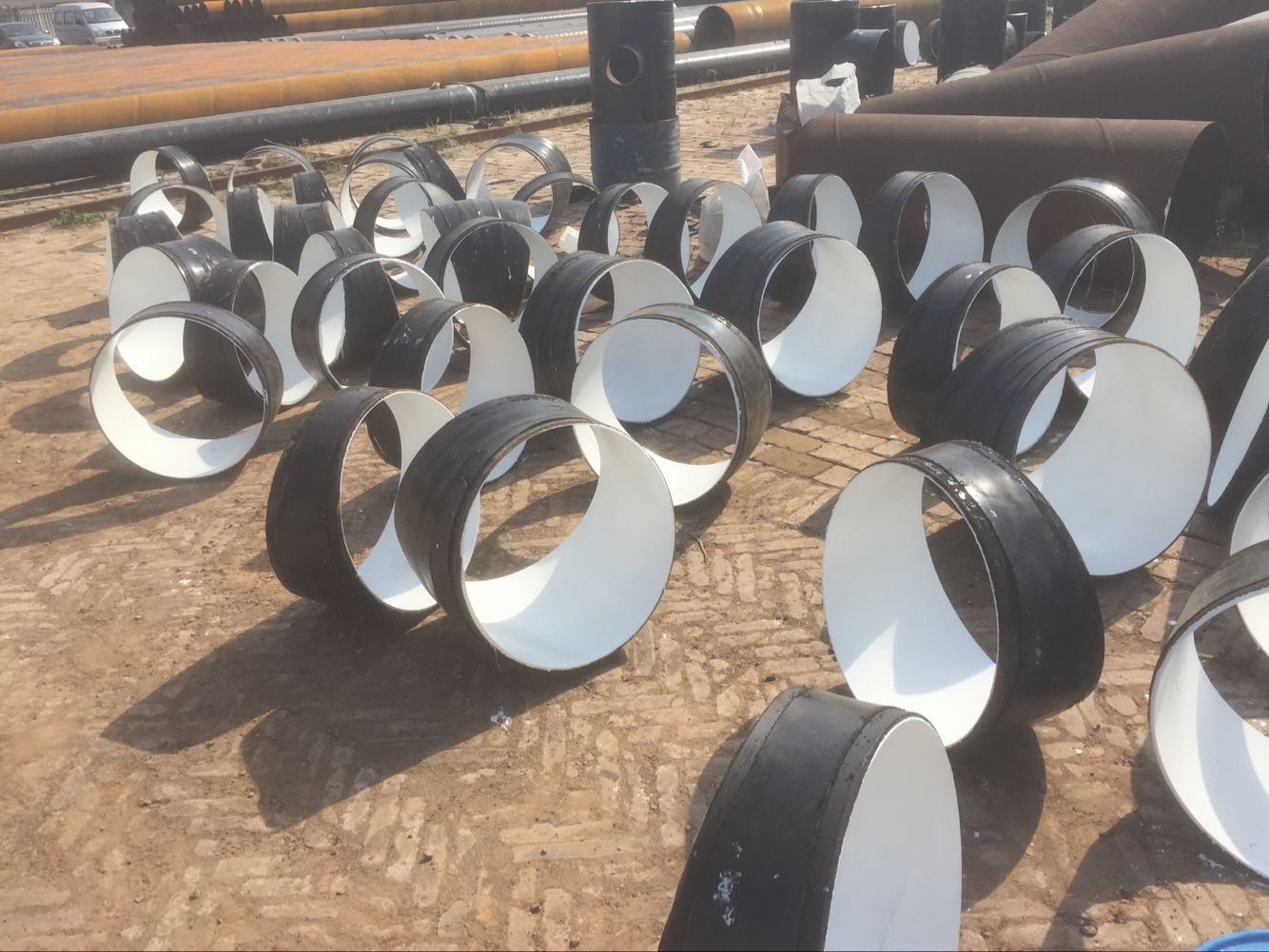 環(huán)氧樹(shù)脂IPN8710內(nèi)防腐鋼管廠家