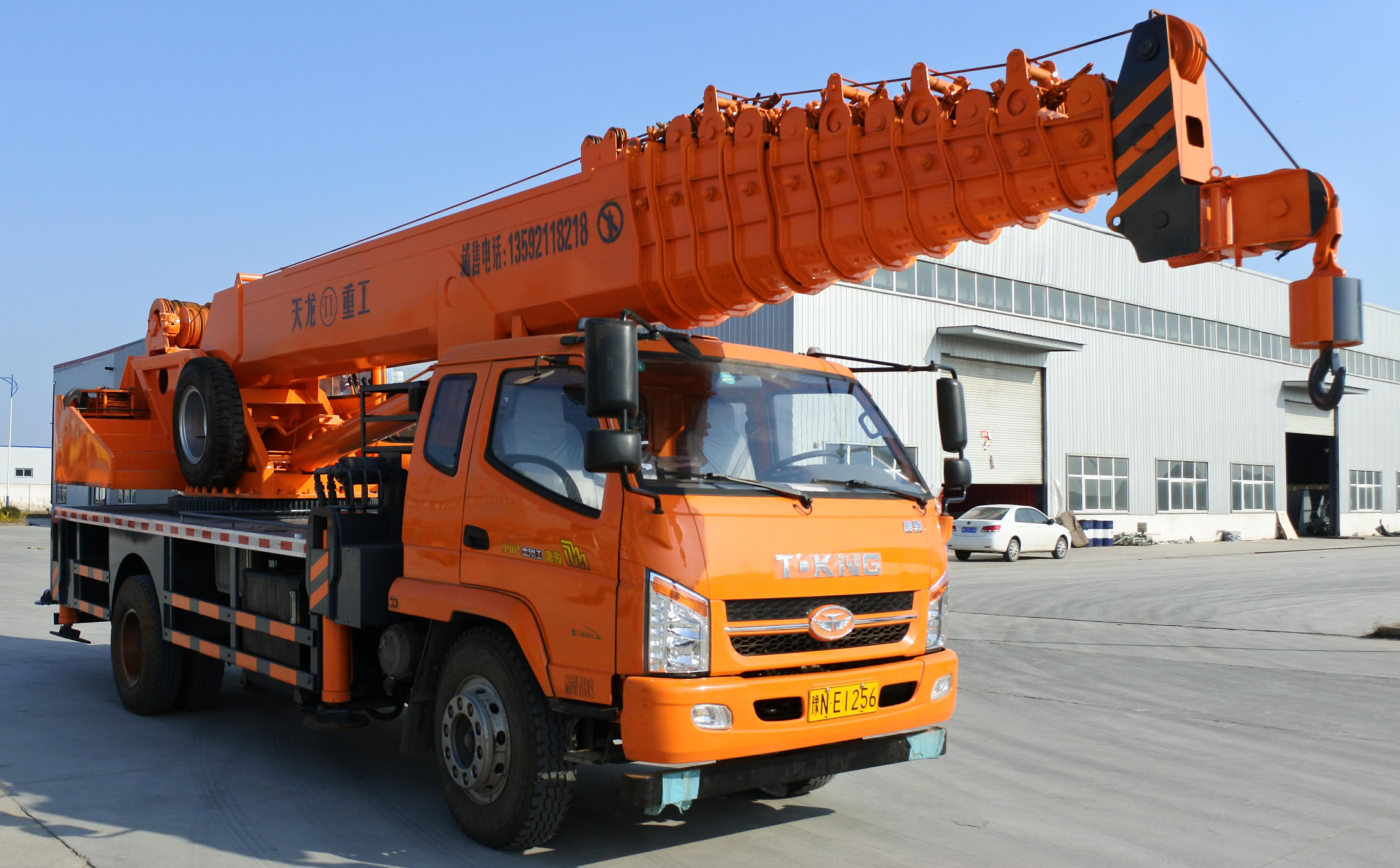 * 16噸小吊車 小型汽車吊