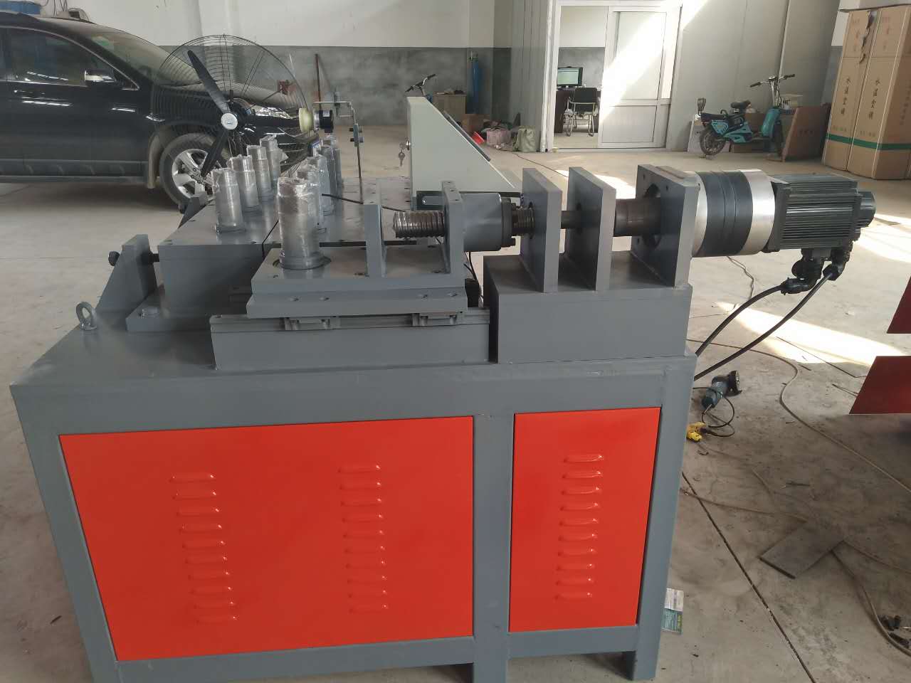 滄州大棚*數(shù)控彎管機， 大棚骨架折彎機批發(fā)